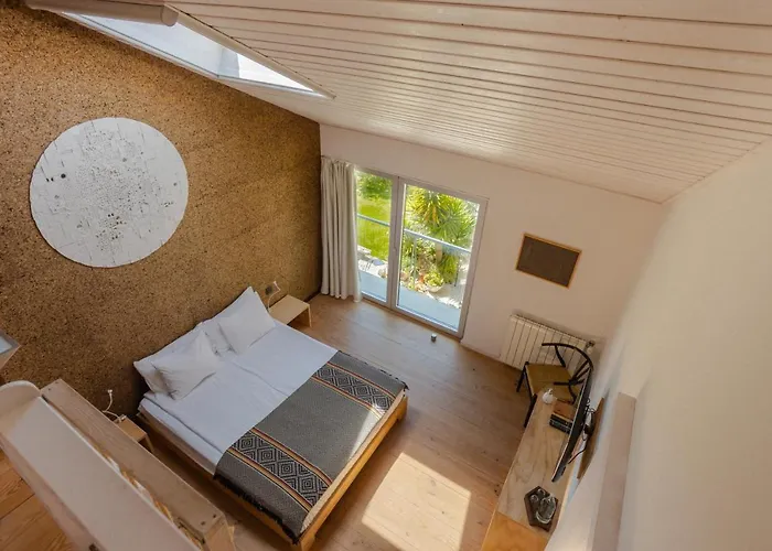 Cavalo De Madeira Arelho